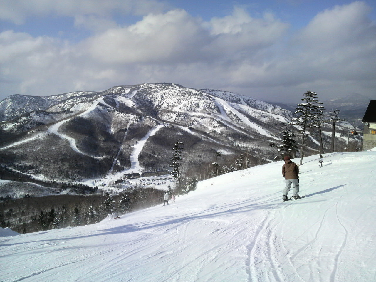 Shiga Kogen Yakebitaiyama